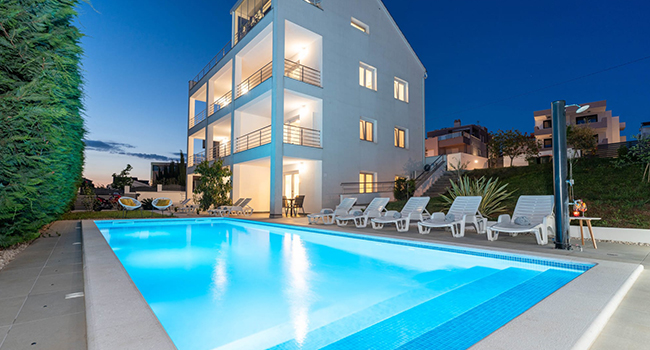 Villa Carlotta Zadar Apartments